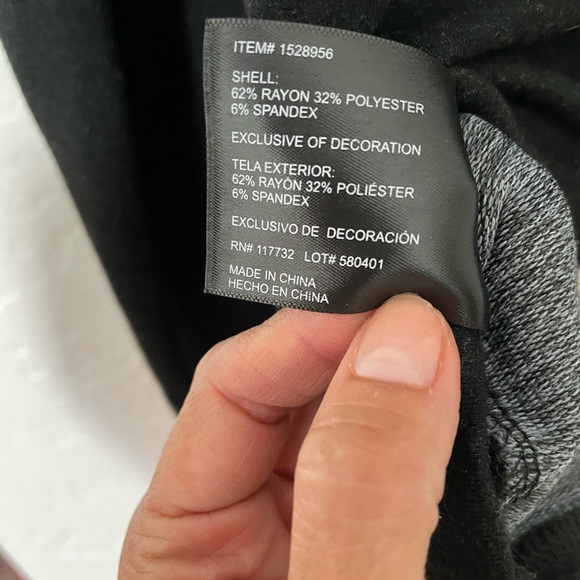 Gerry medium lightweight performance hoodie. Black. EUC. - Picture 5 of 5